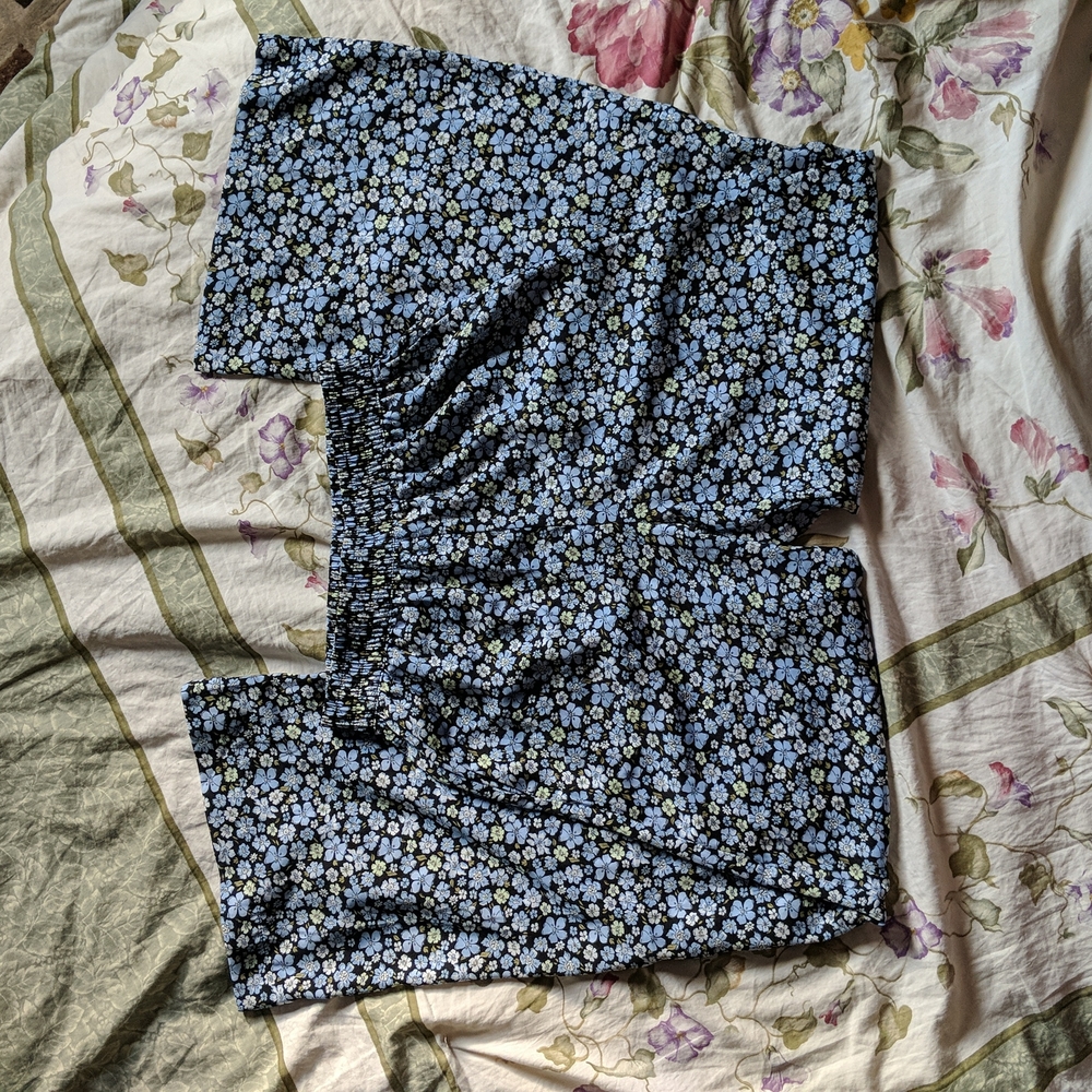 Brand new H&M wide-cut satin pants